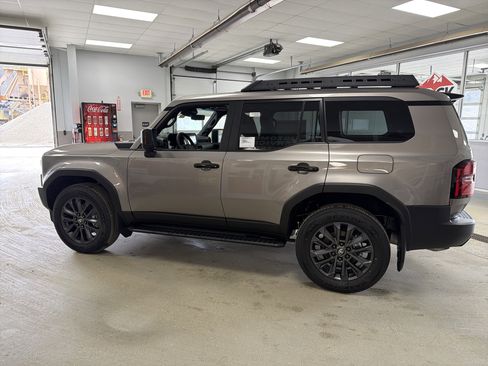 New 2026 Toyota Land Cruiser w/ Premium Package AWD/4WD image 5