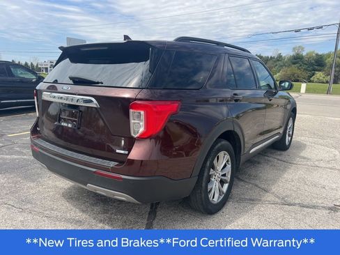 Used 2020 Ford Explorer XLT w/ Equipment Group 202A AWD/4WD image 11