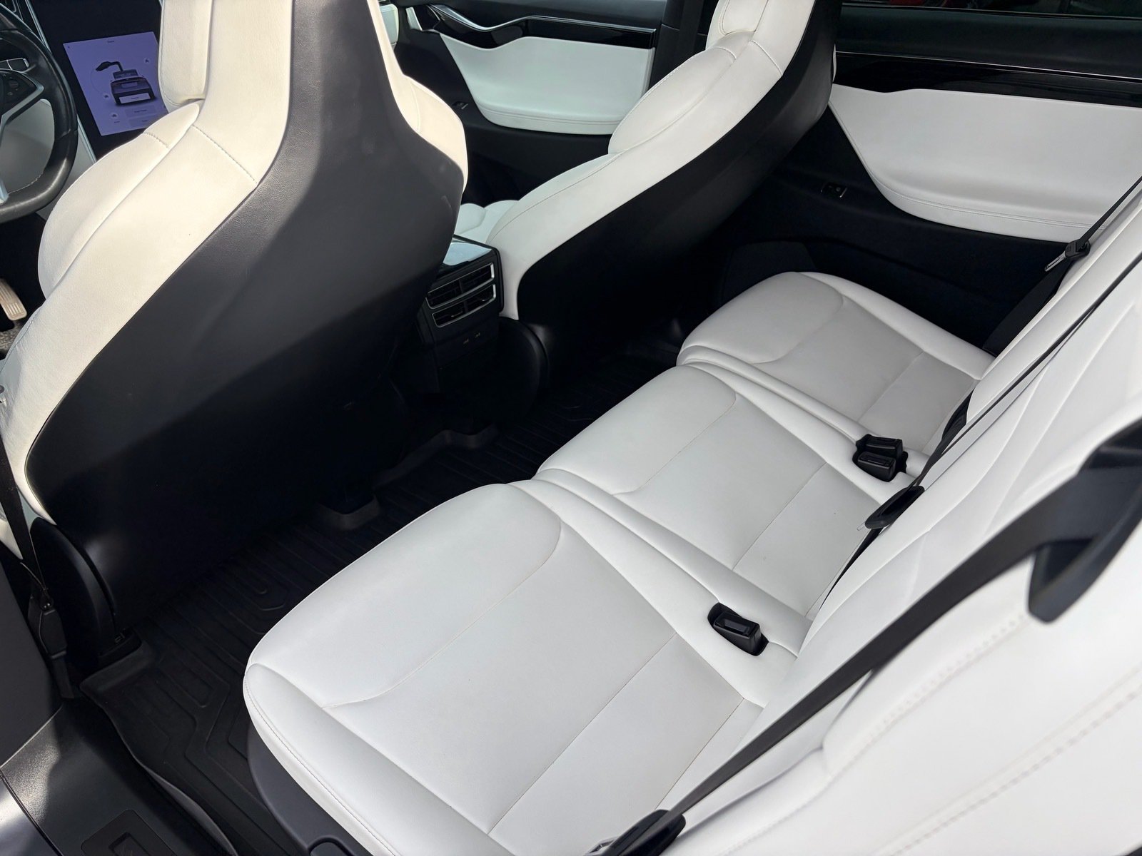 Used 2018 Tesla Model X 100D AWD/4WD image 24