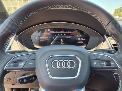 Used 2023 Audi SQ5 Premium Plus w/ Premium Plus Package AWD/4WD image 19