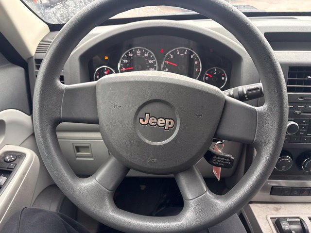 Used 2008 Jeep Liberty Sport w/ Popular Equipment Group AWD/4WD image 17