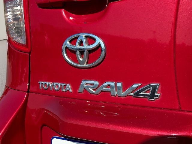 Used 2007 Toyota RAV4 Limited AWD/4WD image 12