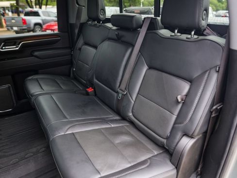 Used 2024 GMC Sierra 2500 Denali w/ Denali Reserve Package AWD/4WD image 27