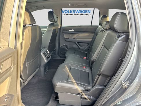 Used 2023 Volkswagen Atlas SEL AWD/4WD image 26