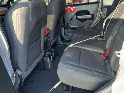 Used 2021 Jeep Wrangler Unlimited Sport image 11