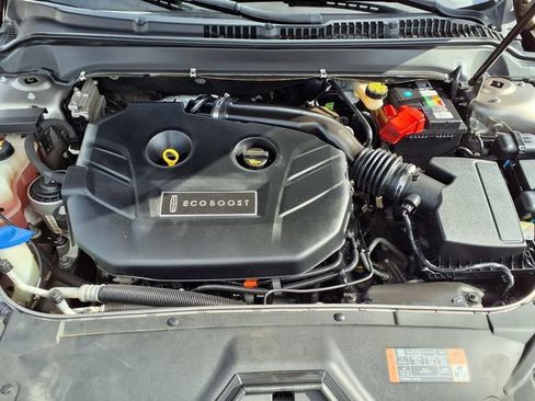 Used 2016 Lincoln MKZ w/ Equipment Group 300A Reserve FWD image 3