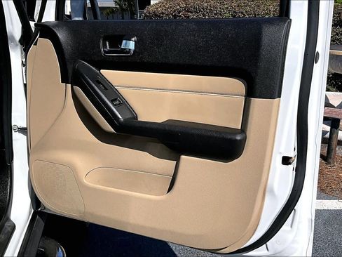 Used 2008 HUMMER H3 Luxury image 21