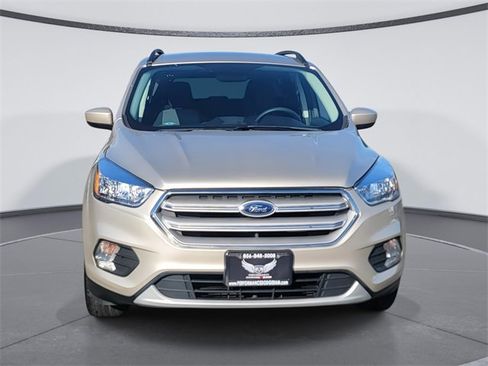 Used 2018 Ford Escape SE w/ SE Sync 3 Package image 2