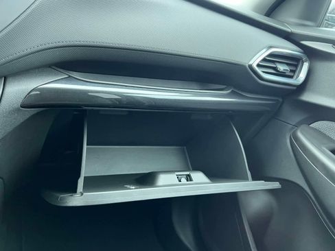 Used 2023 Chevrolet TrailBlazer LT image 33