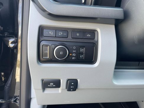 Used 2024 Ford F250 Limited w/ FX4 Off-Road Package AWD/4WD image 12