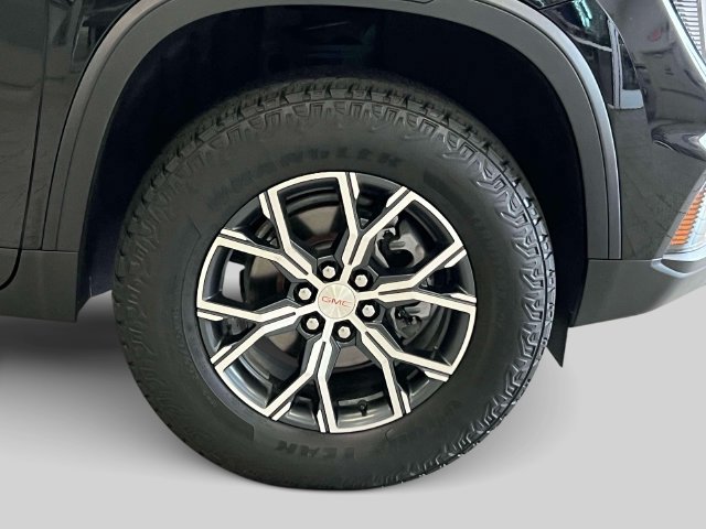 Used 2024 GMC Acadia AT4 w/ Luxury Package AWD/4WD image 7