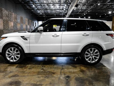 Used 2017 Land Rover Range Rover Sport HSE AWD/4WD image 13