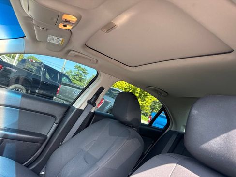 Used 2010 Ford Fusion SE FWD image 20