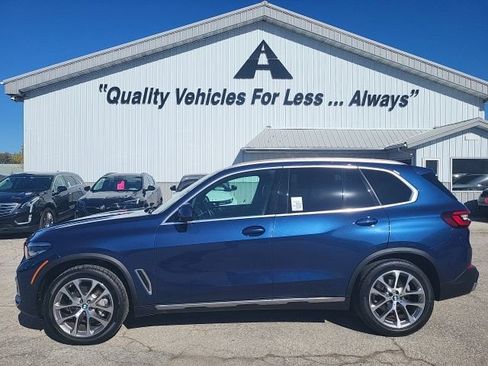 Used 2022 BMW X5 xDrive40i w/ Climate Comfort Package image 24