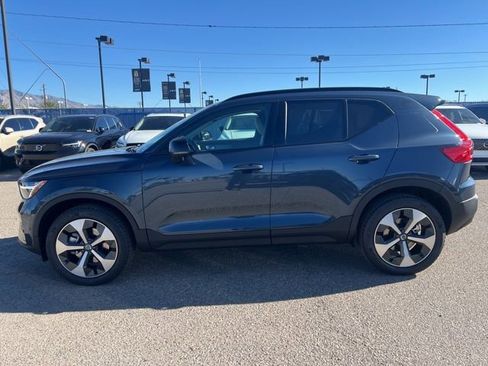 New 2026 Volvo XC40 B4 Plus w/ Protection Package FWD image 7