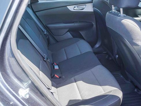 Used 2024 Kia Forte LXS FWD image 13