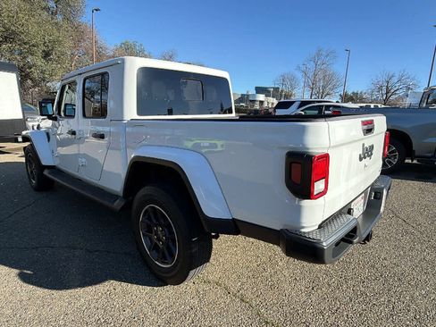 Used 2022 Jeep Gladiator Overland w/ Popular Equipment Package image 7