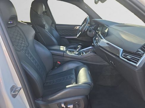 Used 2022 BMW X5 M w/ Competition Package 2 AWD/4WD image 17