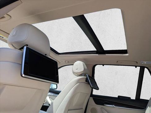 Used 2015 BMW X5 xDrive35d AWD/4WD image 19