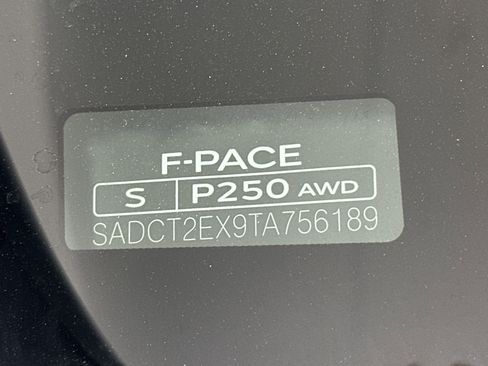 Used 2026 Jaguar F-PACE R-Dynamic S image 17