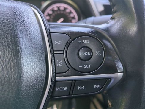 Used 2023 Toyota Camry XLE image 25
