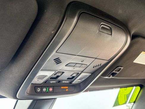 Used 2019 Cadillac XT5 Luxury FWD image 29