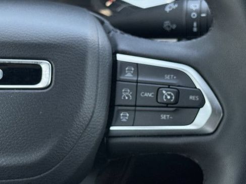 Used 2024 Jeep Compass Limited AWD/4WD image 15