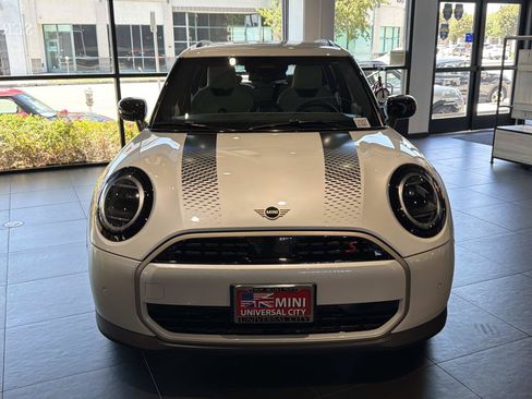 Used 2026 MINI Cooper S FWD image 2