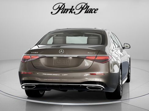 New 2026 Mercedes-Benz S 580 4MATIC Sedan image 18