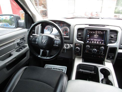 Used 2017 RAM 1500 Lone Star AWD/4WD image 8