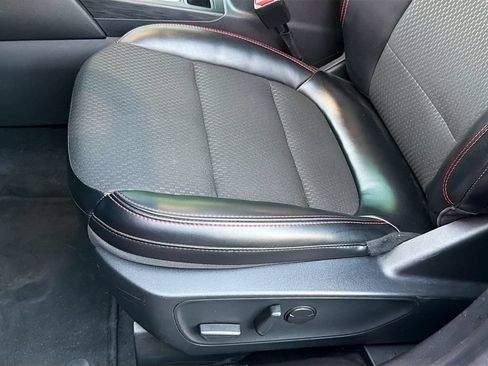 Used 2024 Ford Escape ST-Line w/ Tech Pack #1 FWD image 19