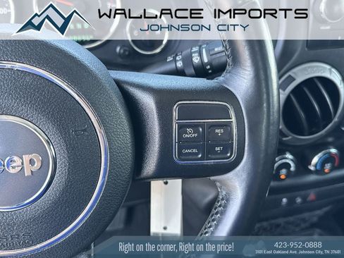 Used 2017 Jeep Wrangler Sport w/ Quick Order Package 24S AWD/4WD image 28