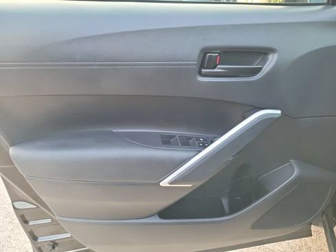 Used 2023 Toyota Corolla Cross LE FWD image 13
