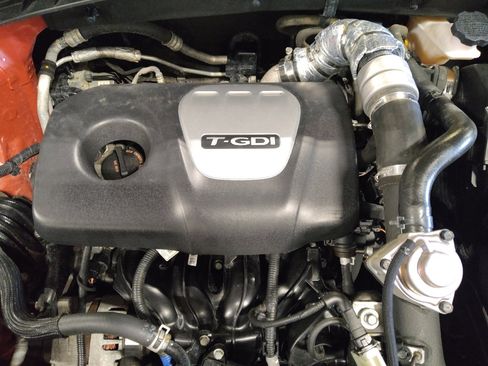 Used 2017 Hyundai Tucson Sport FWD image 30
