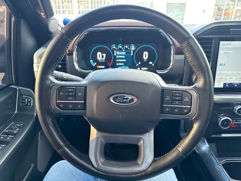 Used 2022 Ford F150 Lariat image 14