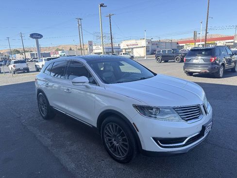 Used 2016 Lincoln MKX Reserve w/ Technology Package FWD image 1