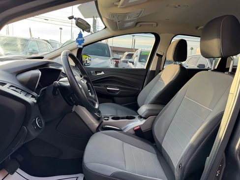 Used 2015 Ford C-MAX SE w/ Interior Protection Package image 11