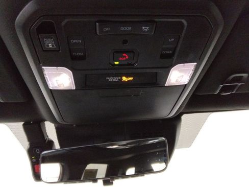 Used 2024 Toyota Tacoma TRD Pro AWD/4WD image 26