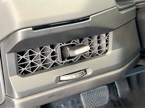 New 2025 Honda Accord SE image 17