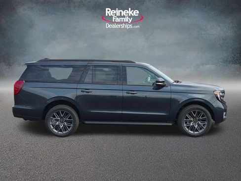 New 2026 Ford Expedition Max Platinum AWD/4WD image 4