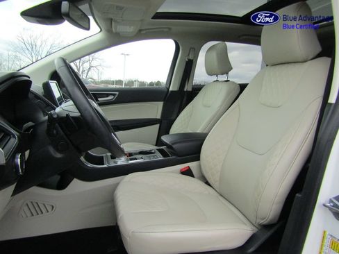 Certified 2024 Ford Edge Titanium w/ Equipment Group 301A AWD/4WD image 3