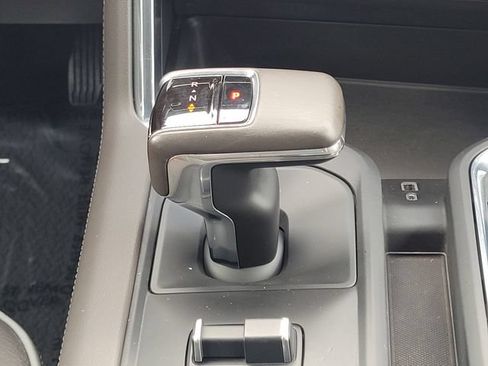 Used 2022 GMC Sierra 1500 Denali w/ Denali Reserve Package AWD/4WD image 19