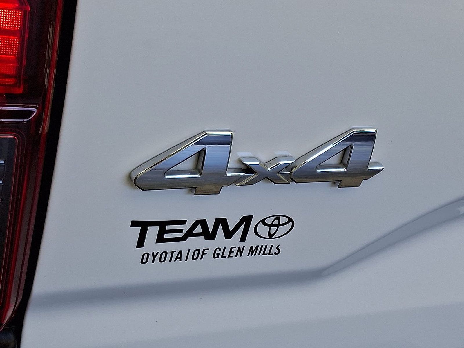 Certified 2023 Toyota Tacoma SR AWD/4WD image 27