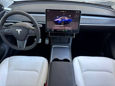 Used 2022 Tesla Model Y Performance AWD/4WD image 14