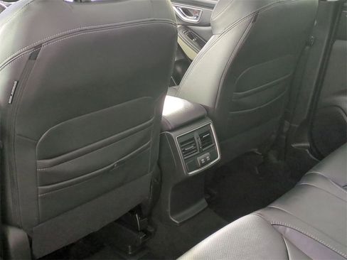 Used 2024 Subaru Forester Limited image 22