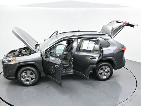 Used 2022 Toyota RAV4 XLE w/ Convenience Package image 46