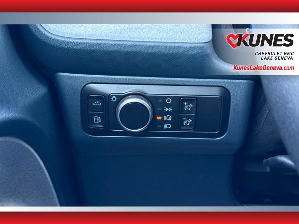 Used 2026 Ford Maverick XLT w/ Equipment Group 301A AWD/4WD image 38