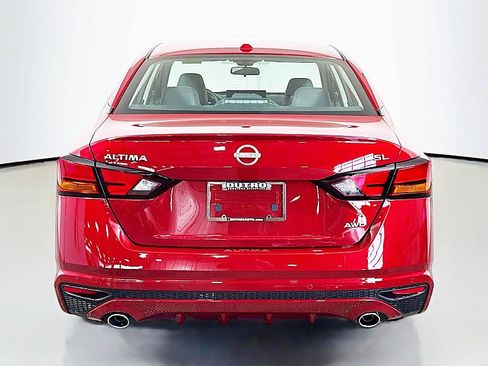 New 2025 Nissan Altima 2.5 SL image 6