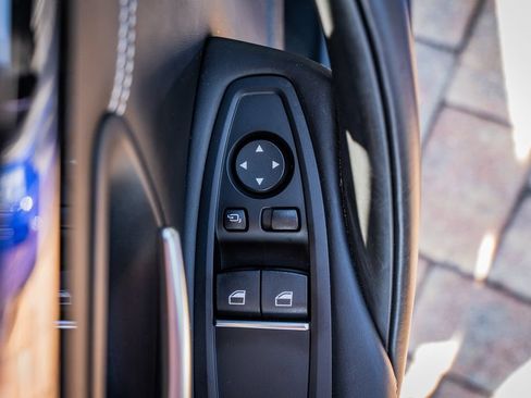 Used 2020 BMW M4 Coupe w/ Competition Package RWD image 19