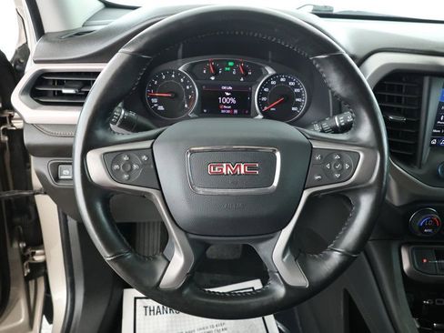 Used 2022 GMC Acadia AT4 image 11